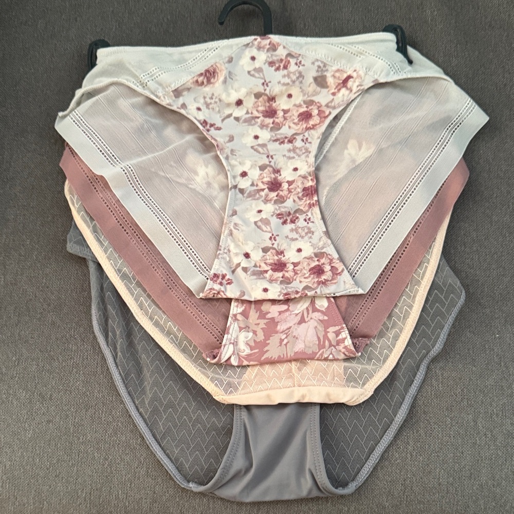 Vince Camuto Floral and Solid Panty Set - Cream, Pink, Gray